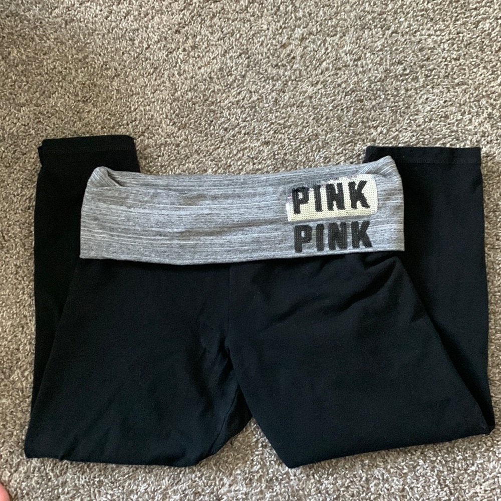 VS PINK yoga capris